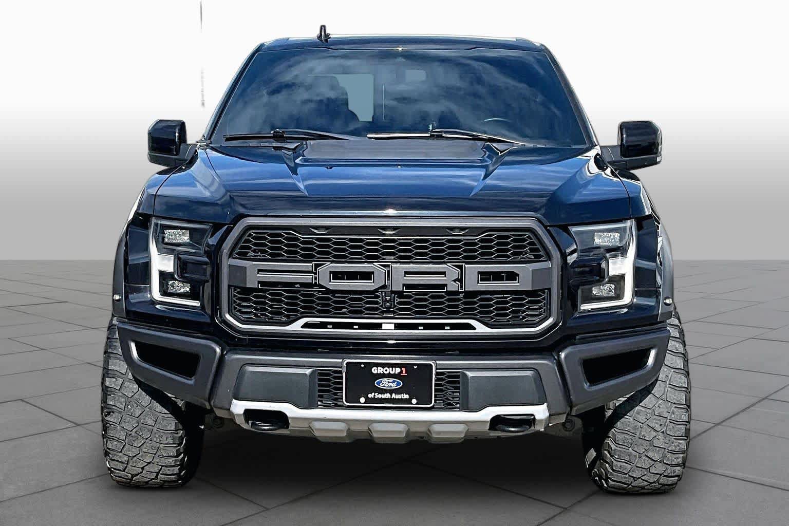 Used 2020 Ford F150 Raptor w/ Equipment Group 802A Luxury AWD/4WD image 4