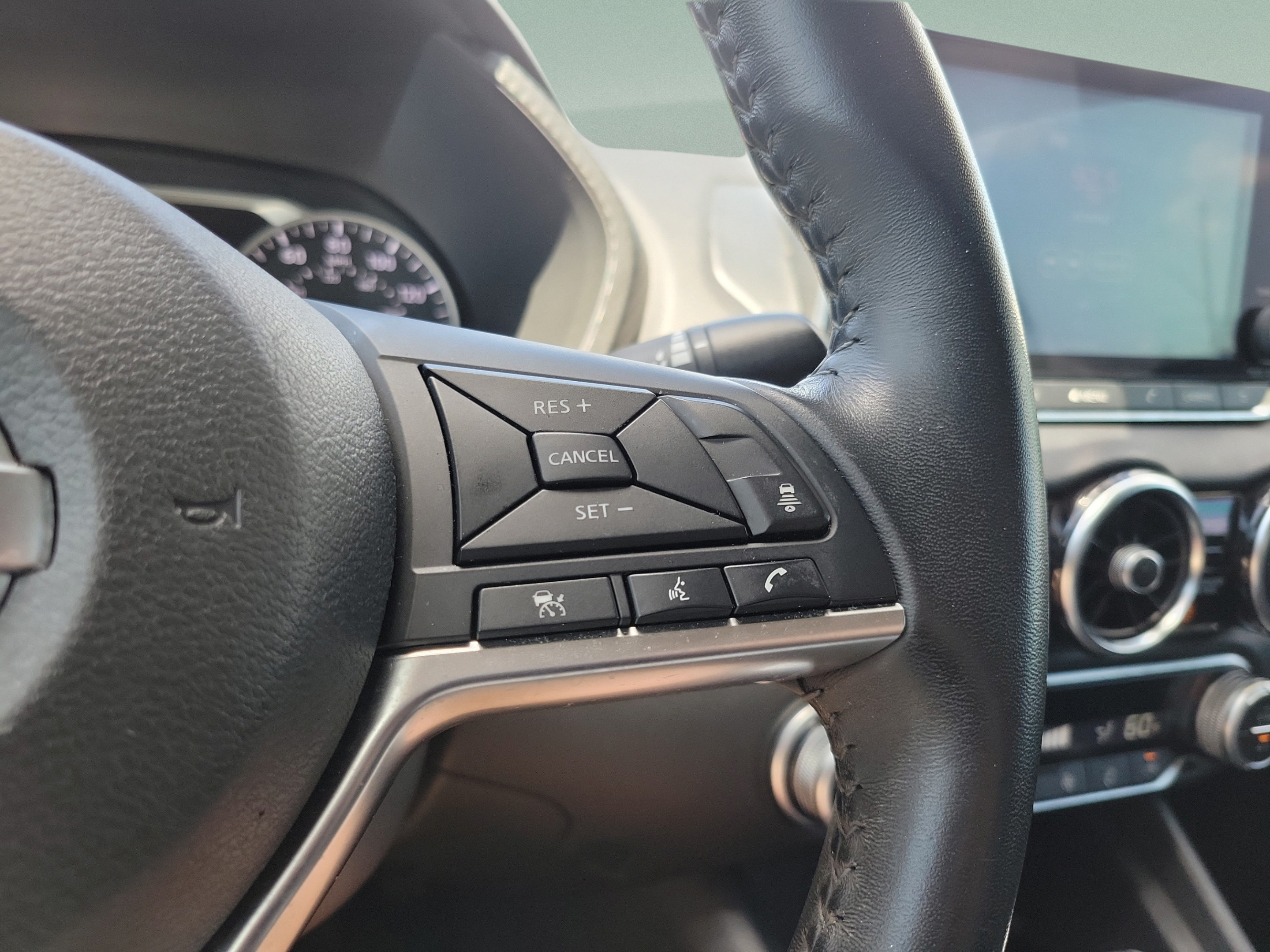 Used 2020 Nissan Sentra SV w/ Electronics Package FWD image 22