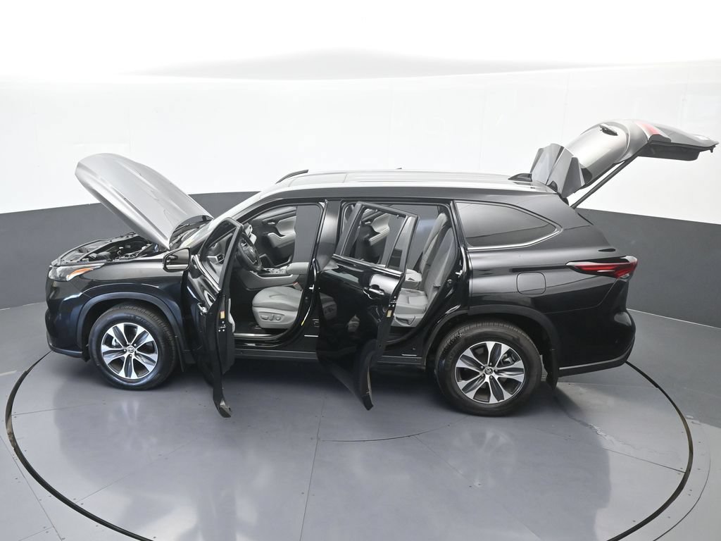 Used 2026 Toyota Highlander XLE AWD/4WD image 67