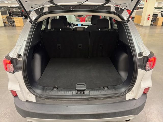Used 2022 Ford Escape S image 15