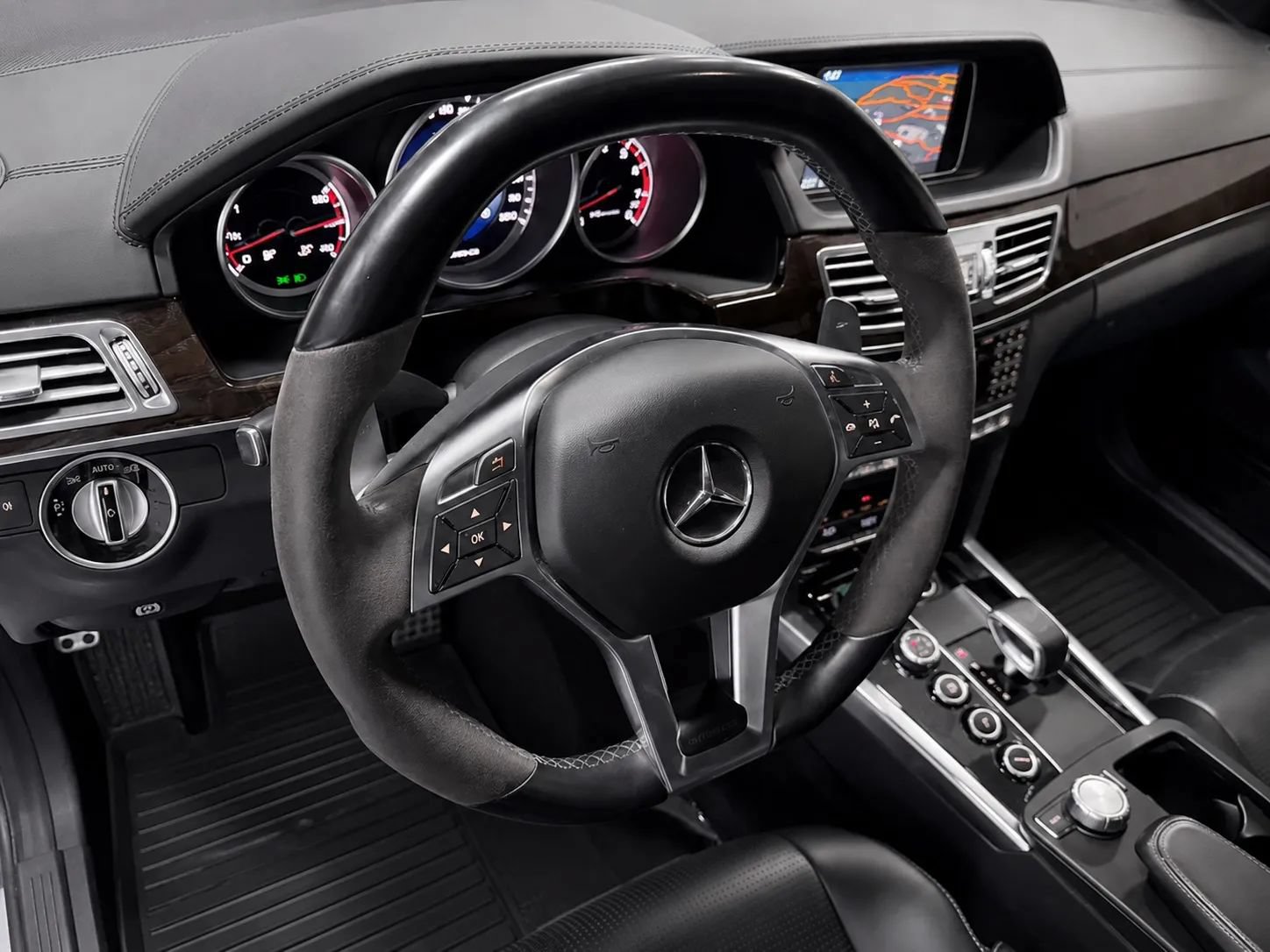 Used 2014 Mercedes-Benz E 63 AMG S-Model image 10