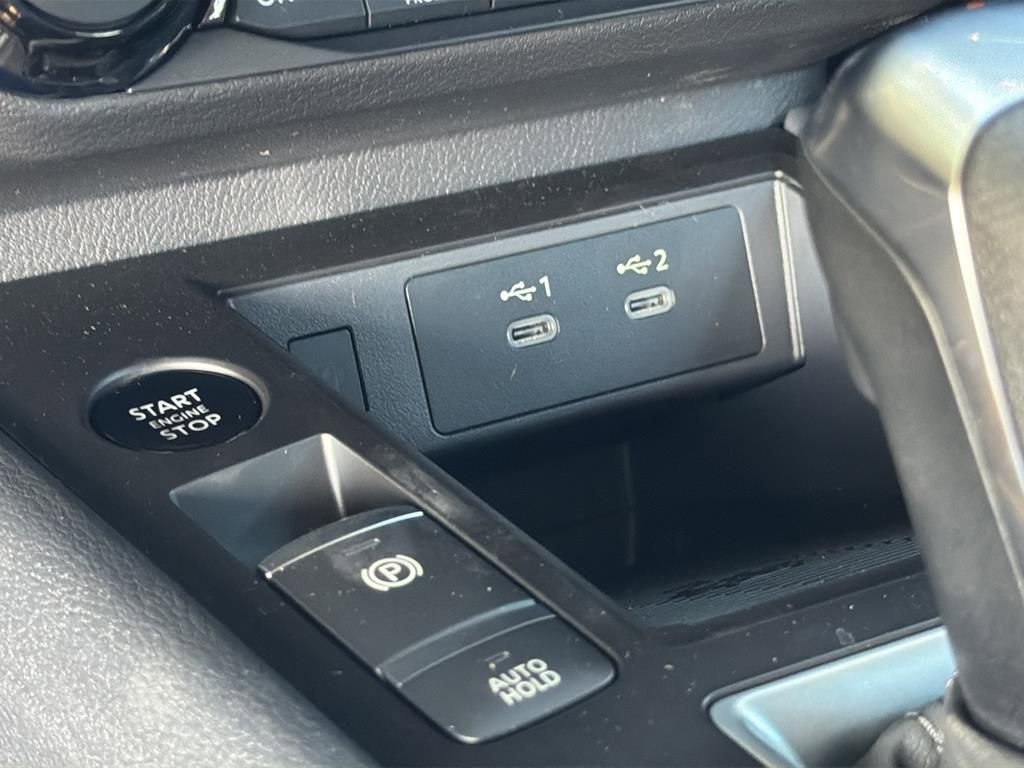 New 2026 Nissan Kicks SV image 27