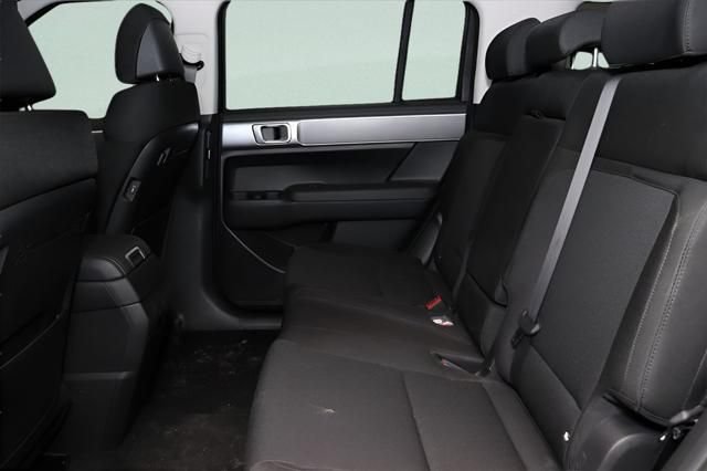 New 2026 Hyundai Santa Fe SE AWD/4WD image 18