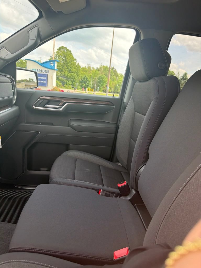 New 2026 Chevrolet Silverado 1500 LT AWD/4WD image 17