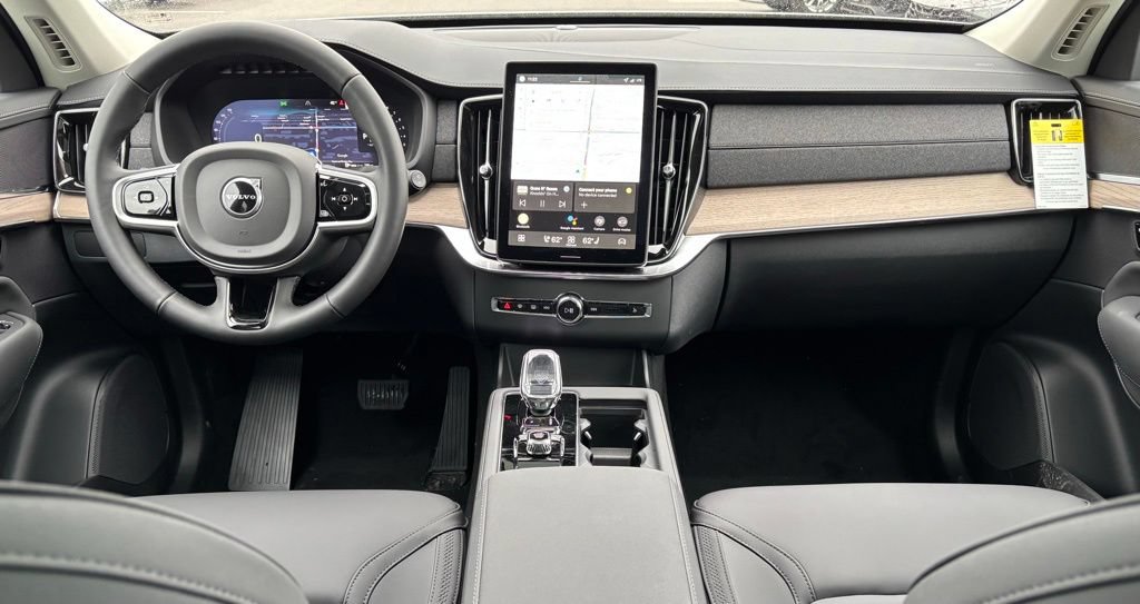 New 2026 Volvo XC90 B6 Core w/ Protection Package AWD/4WD image 10