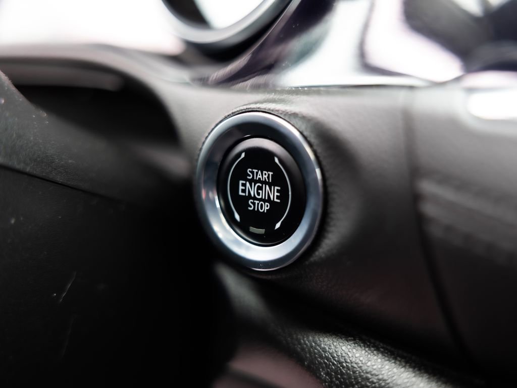 Used 2023 Buick Encore GX Essence w/ Experience Buick Package image 16