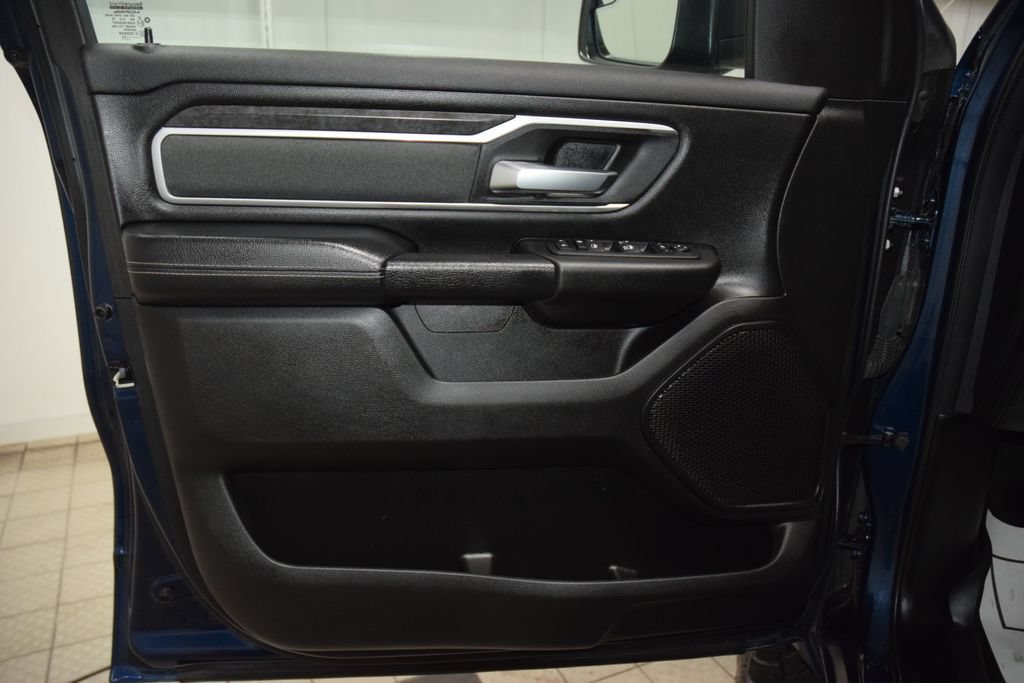Used 2023 RAM 1500 Big Horn AWD/4WD image 57