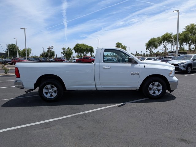 Used 2017 RAM 1500 Classic SLT image 4