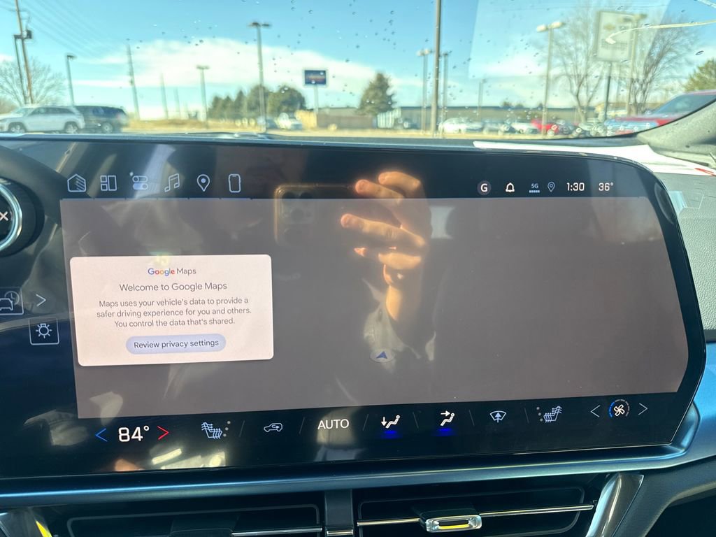 New 2026 Chevrolet Equinox EV LT AWD/4WD image 19