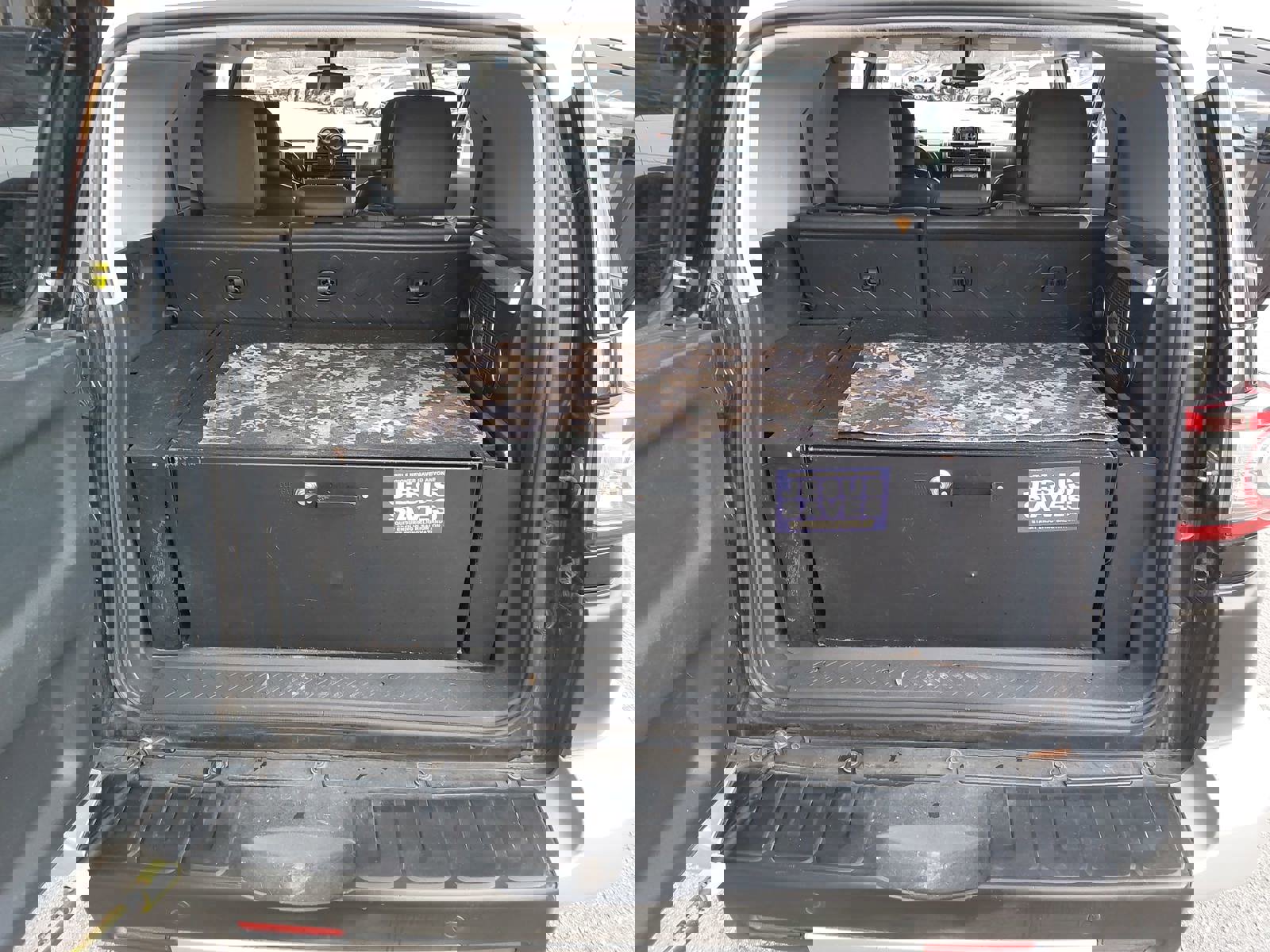 Used 2012 Toyota FJ Cruiser 4WD image 13