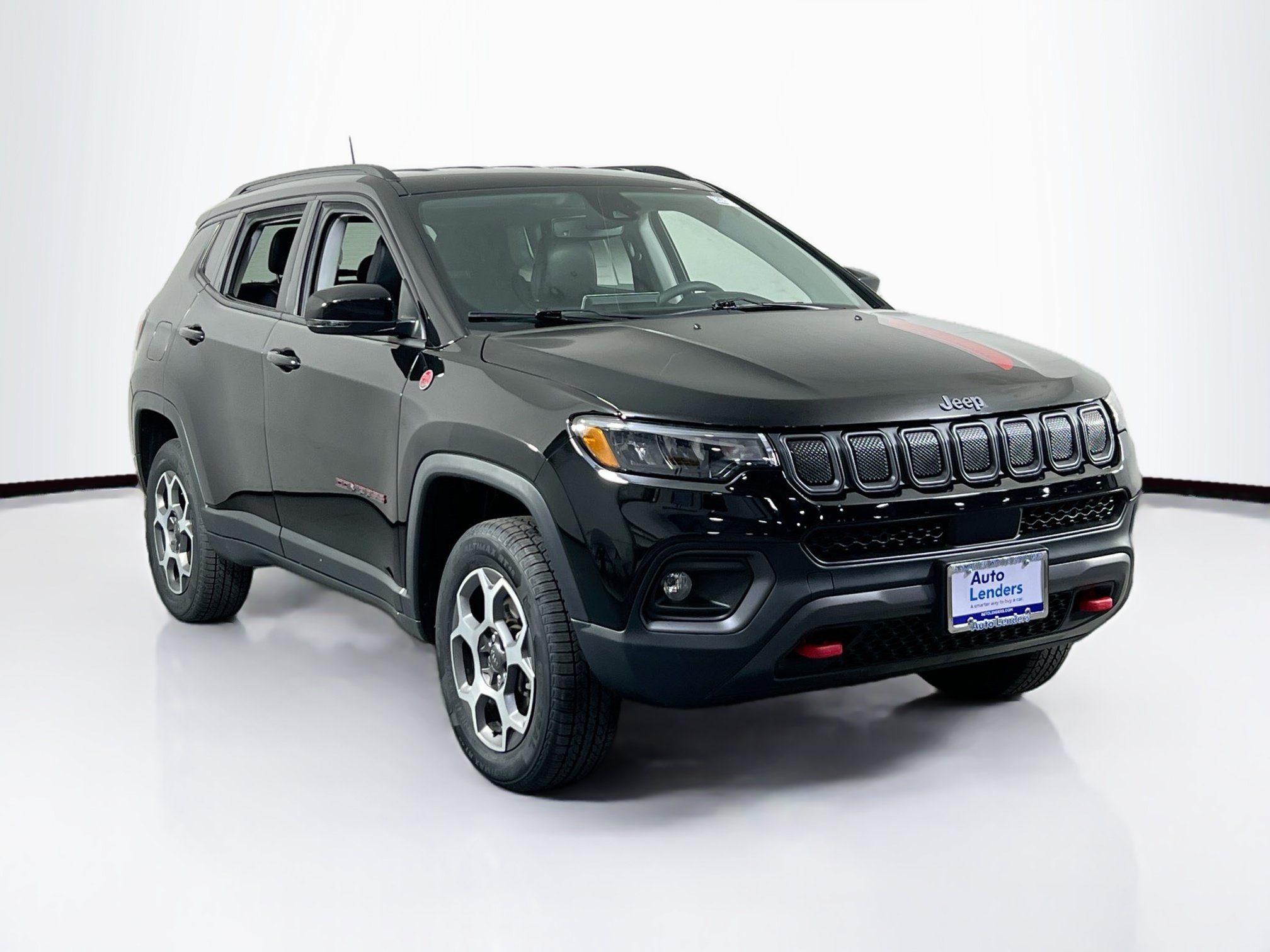 Used 2022 Jeep Compass Trailhawk AWD/4WD image 3