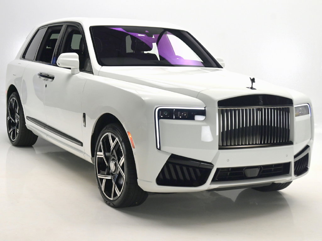 New 2027 Rolls-Royce Cullinan Black Badge AWD/4WD image 7