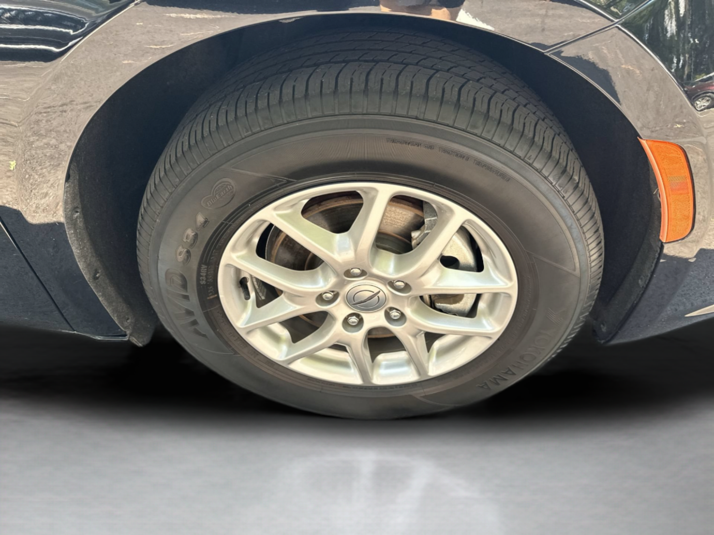 Used 2024 Chrysler Pacifica Touring-L FWD image 29