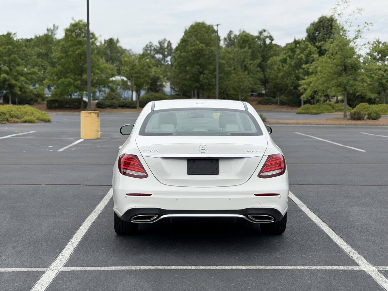 Used 2018 Mercedes-Benz E 300 4MATIC image 6