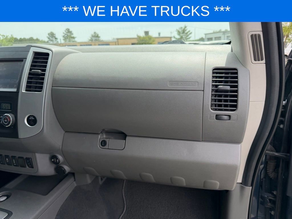 Used 2020 Nissan Frontier SV image 29