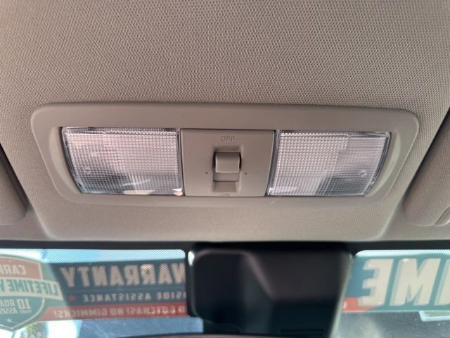 Used 2022 Nissan Frontier S w/ Technology Package image 23