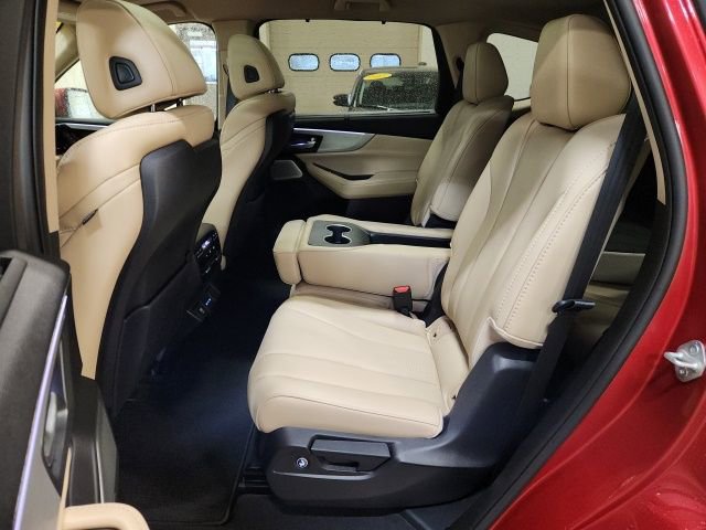 Used 2025 Acura MDX w/ Technology Package image 24