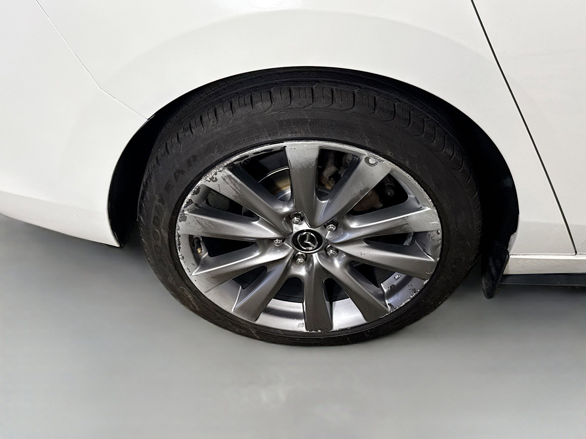 Used 2019 MAZDA MAZDA3 Sedan w/ Preferred Package image 32