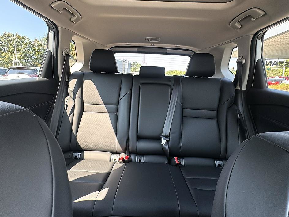 Certified 2026 Nissan Rogue Dark Armor AWD/4WD image 35