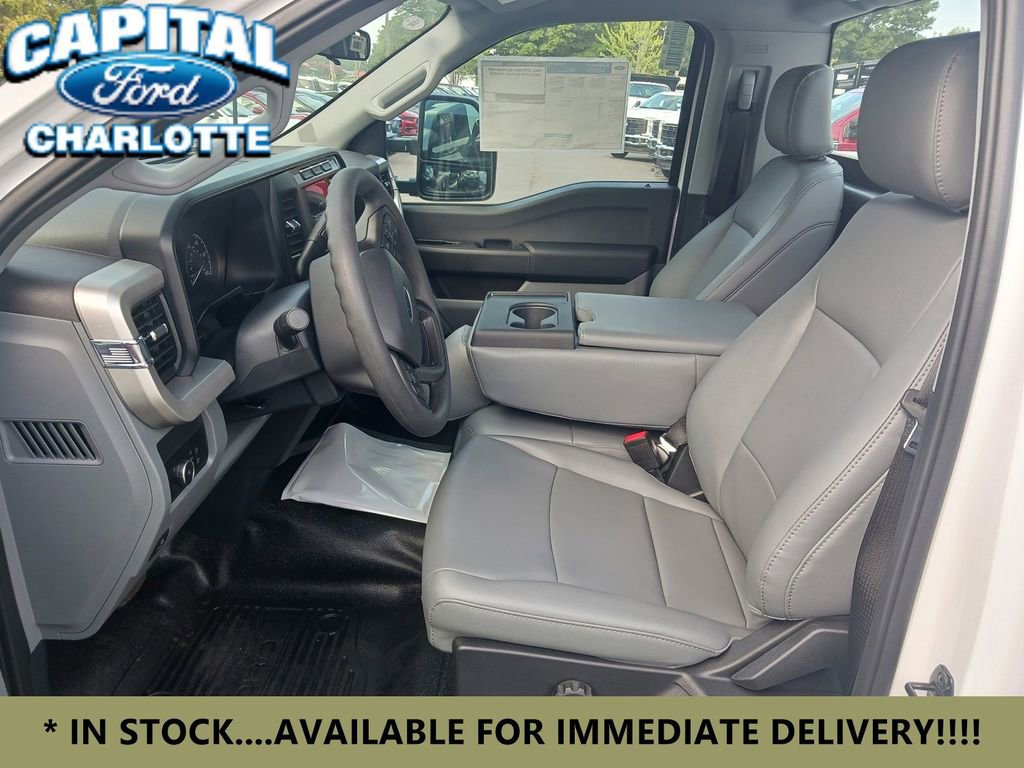 New 2024 Ford F450 XL w/ XL Chrome Package image 10