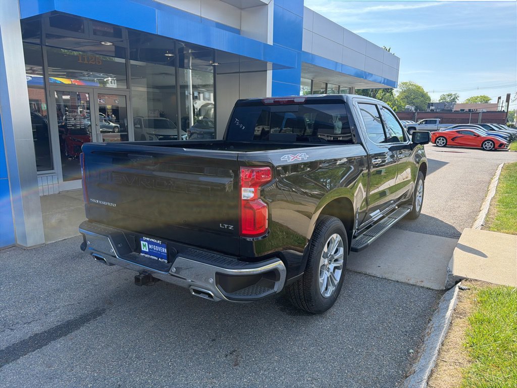 New 2026 Chevrolet Silverado 1500 LTZ w/ Technology Package AWD/4WD image 5