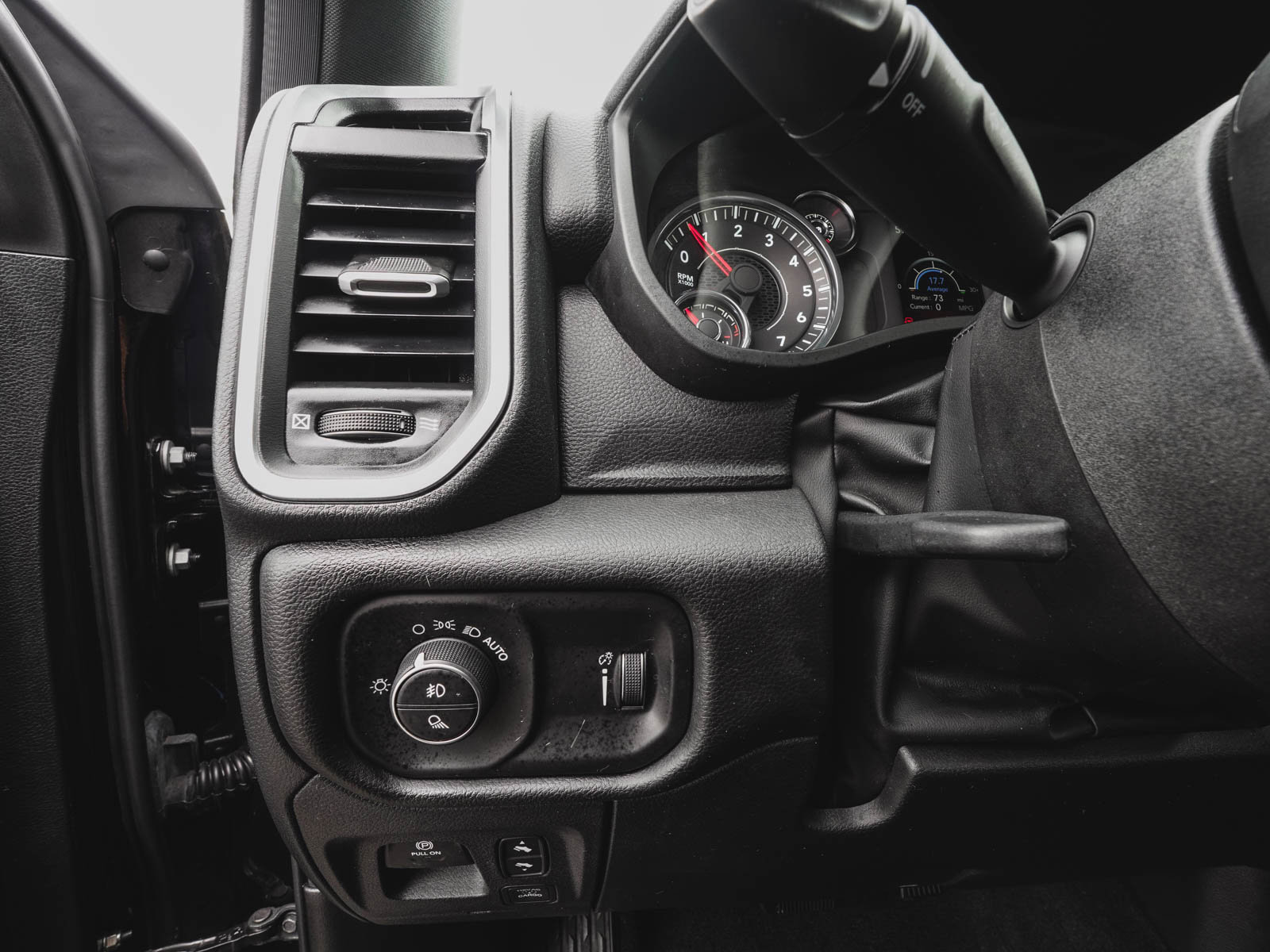 Used 2025 RAM 1500 Big Horn image 20