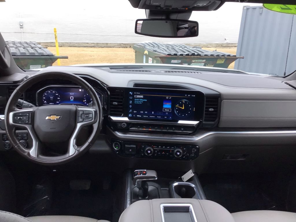 Used 2022 Chevrolet Silverado 1500 LTZ image 22