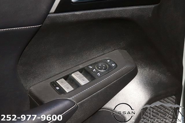 Used 2024 Mitsubishi Outlander SE image 11