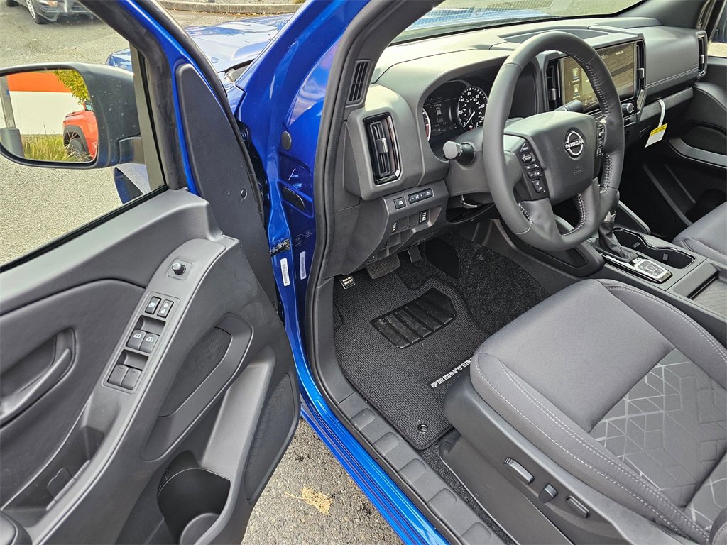 New 2026 Nissan Frontier SV image 7