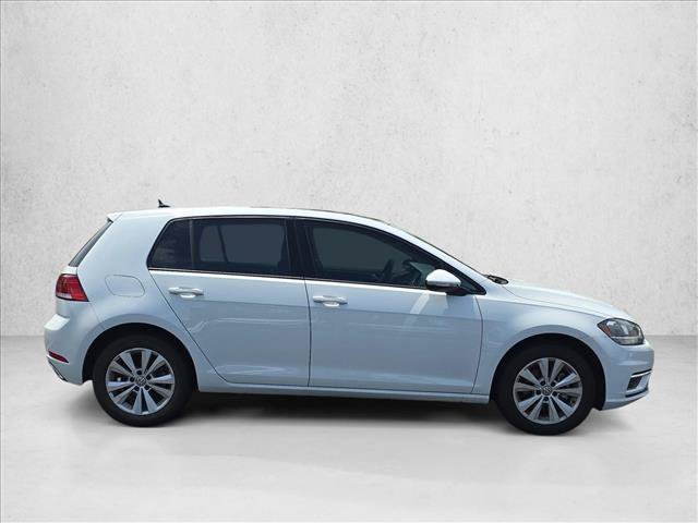 Used 2020 Volkswagen Golf 4-Door FWD image 4