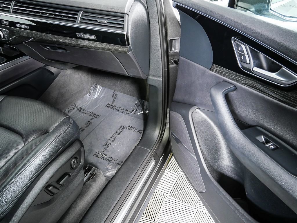 Used 2019 Audi Q7 3.0T Premium Plus w/ Premium Plus Package image 26