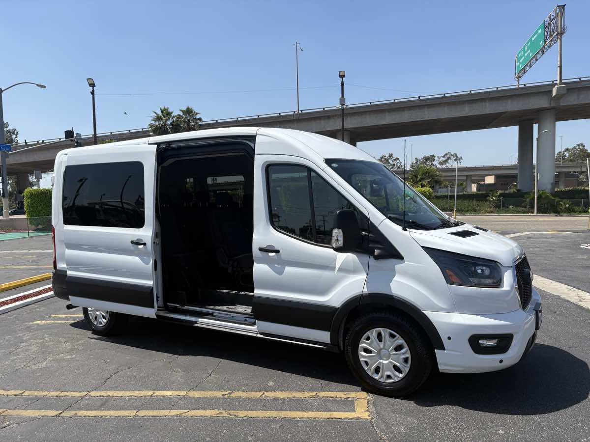 Used 2026 Ford Transit 350 XLT image 43