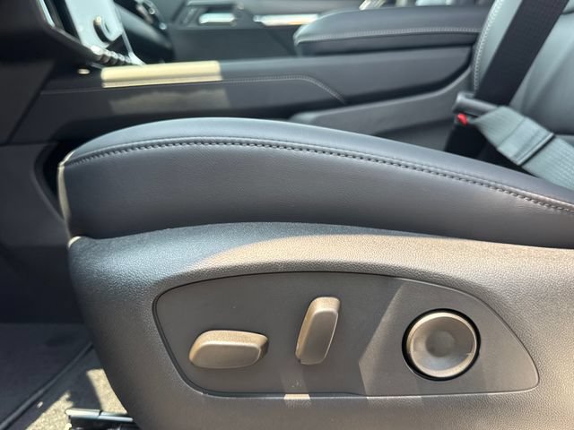 New 2026 GMC Acadia Elevation w/ Black Edition FWD image 16