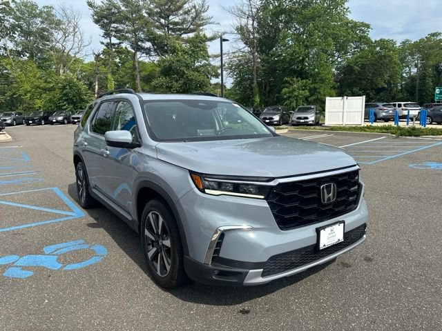 Certified 2023 Honda Pilot Touring image 10