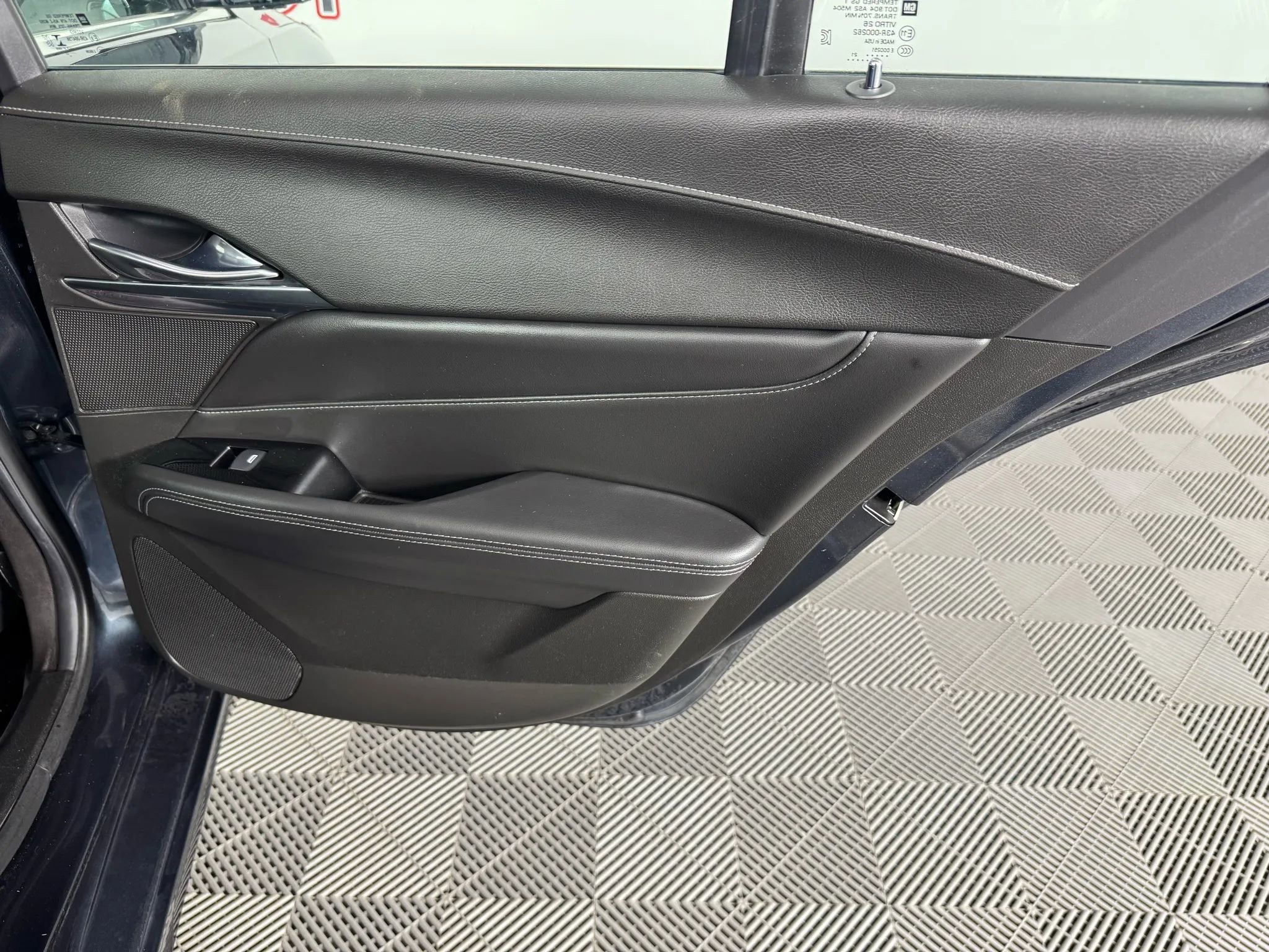 Used 2022 Cadillac CT4 Luxury w/ Sun And Sound Package AWD/4WD image 46