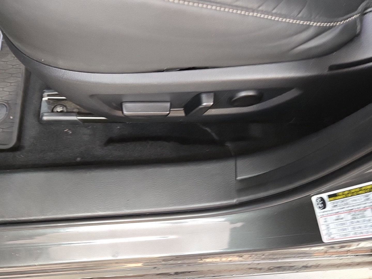 Used 2020 MAZDA CX-30 AWD w/ Preferred Package image 14