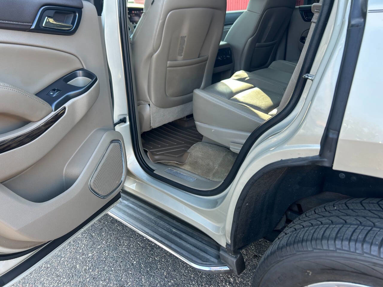 Used 2015 GMC Yukon SLT image 14