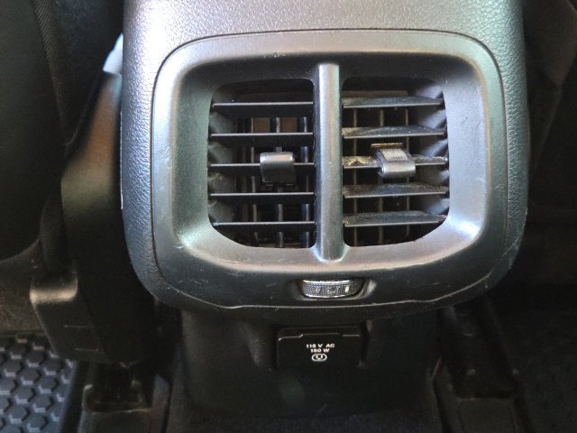 Used 2015 Jeep Cherokee Trailhawk w/ Trailer Tow Group AWD/4WD image 16