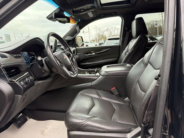 Used 2016 Cadillac Escalade Platinum image 12