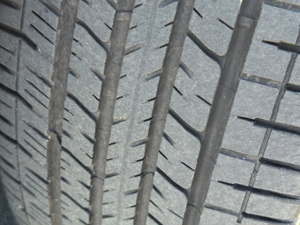 Used 2016 Toyota Prius Three Touring w/ Preferred Accessory Package image 15