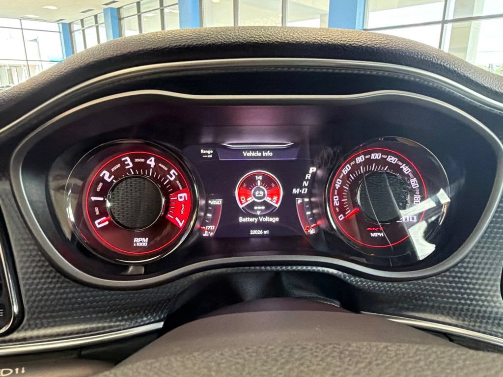 Used 2015 Dodge Challenger SRT Hellcat RWD image 21