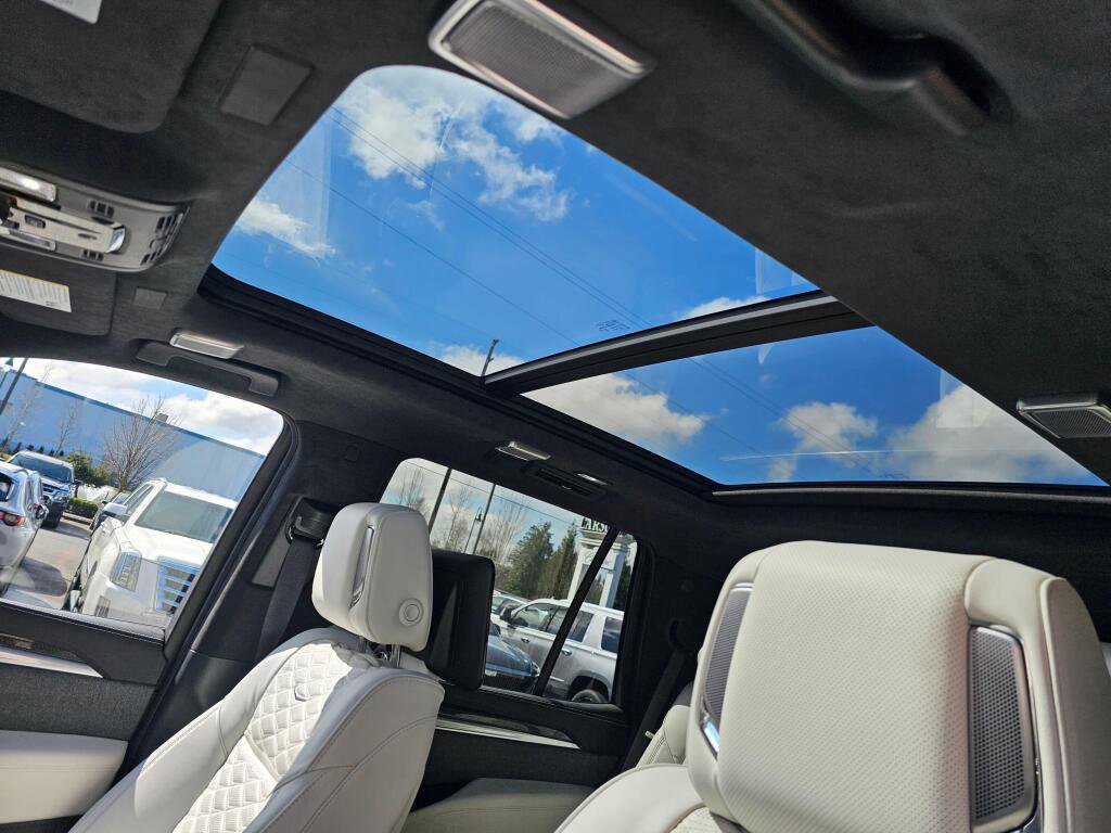 Certified 2025 Cadillac Escalade V image 30