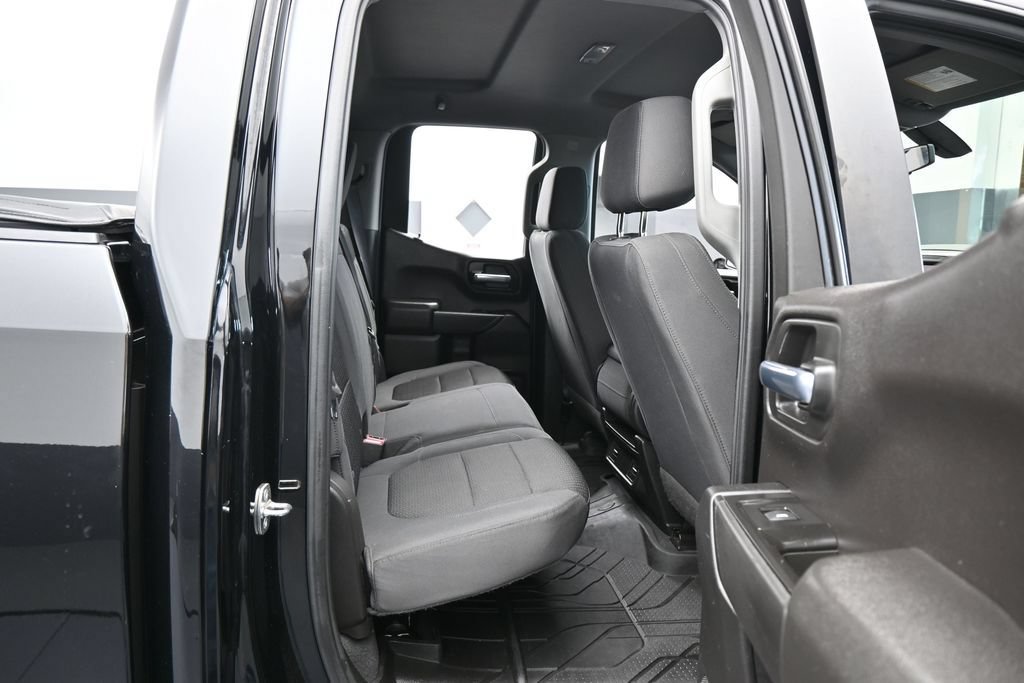 Used 2020 Chevrolet Silverado 1500 Custom Trail Boss w/ Custom Convenience Package AWD/4WD image 33