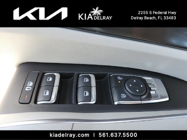 New 2026 Kia Sorento S w/ S Panoramic Sunroof Package FWD image 16