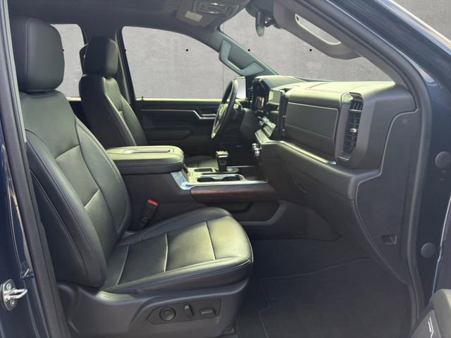 Used 2022 GMC Sierra 1500 SLT w/ SLT Convenience Package image 24