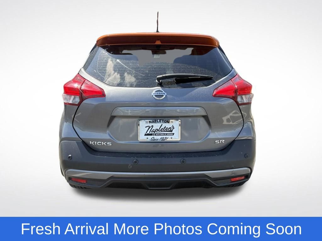 Used 2020 Nissan Kicks SR w/ SR Premium Package FWD image 6