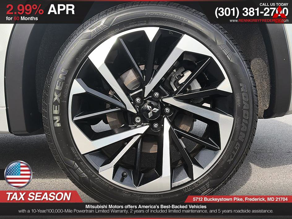 Used 2023 Mitsubishi Outlander SEL image 10