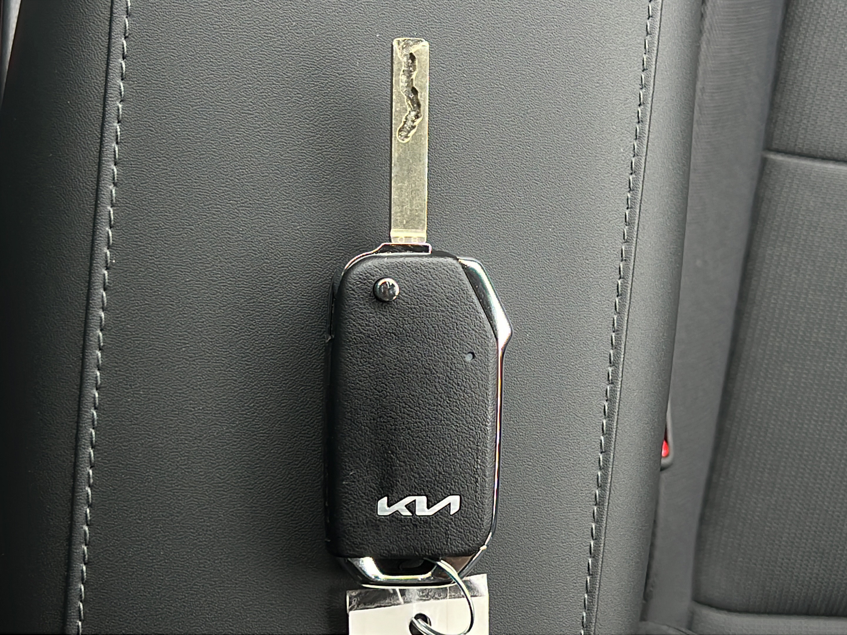 New 2026 Kia Niro LX FWD image 21