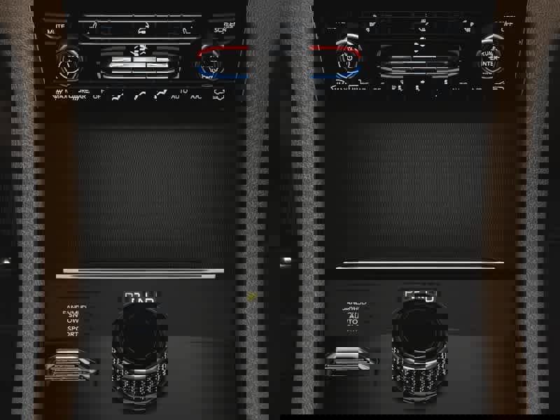 New 2025 Jeep Grand Cherokee Limited w/ Black Appearance Package image 23