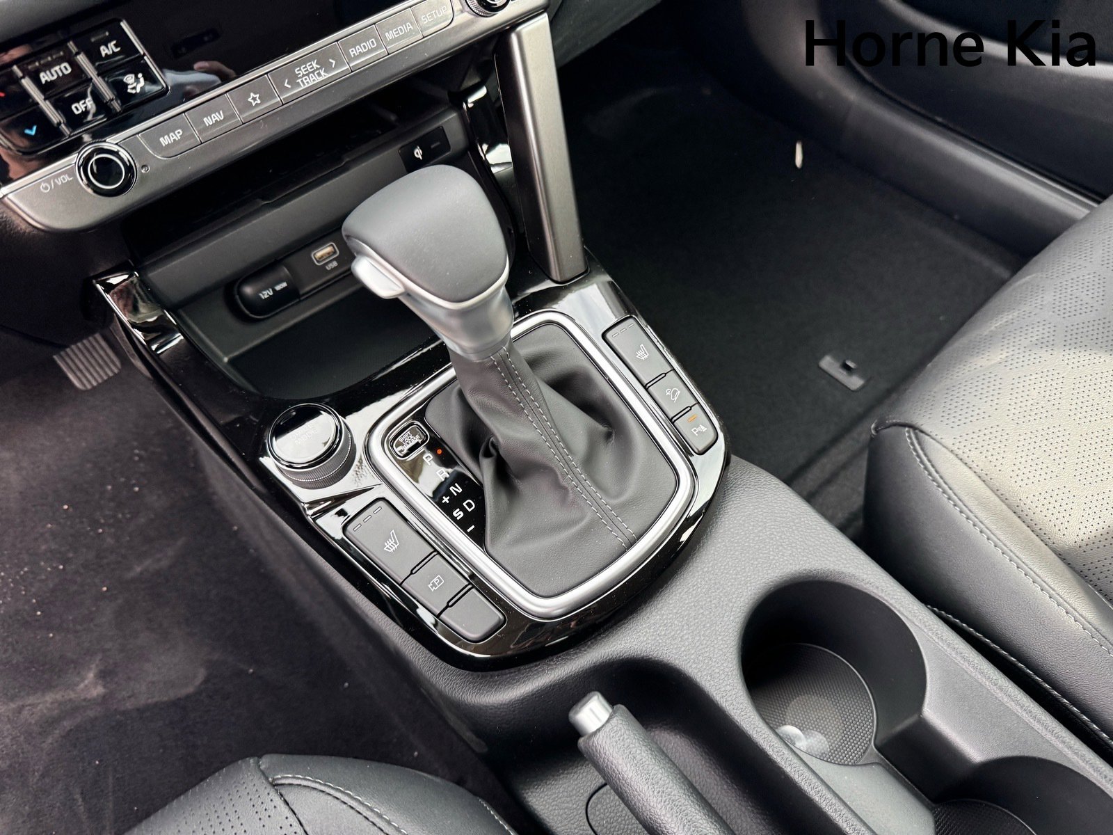 New 2026 Kia Seltos EX image 16